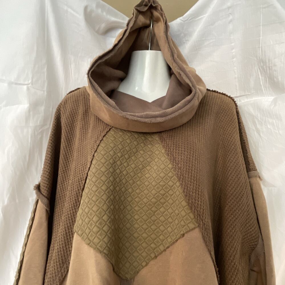 POL Boho Sweater Oversized Women’s Large Brown Raw Hem Bohemian Hood Cowl NEW - Picture 11 of 14
